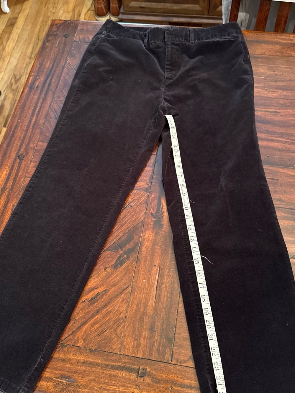 Dockers Women's Black Straight-Leg Corduroy Jeans